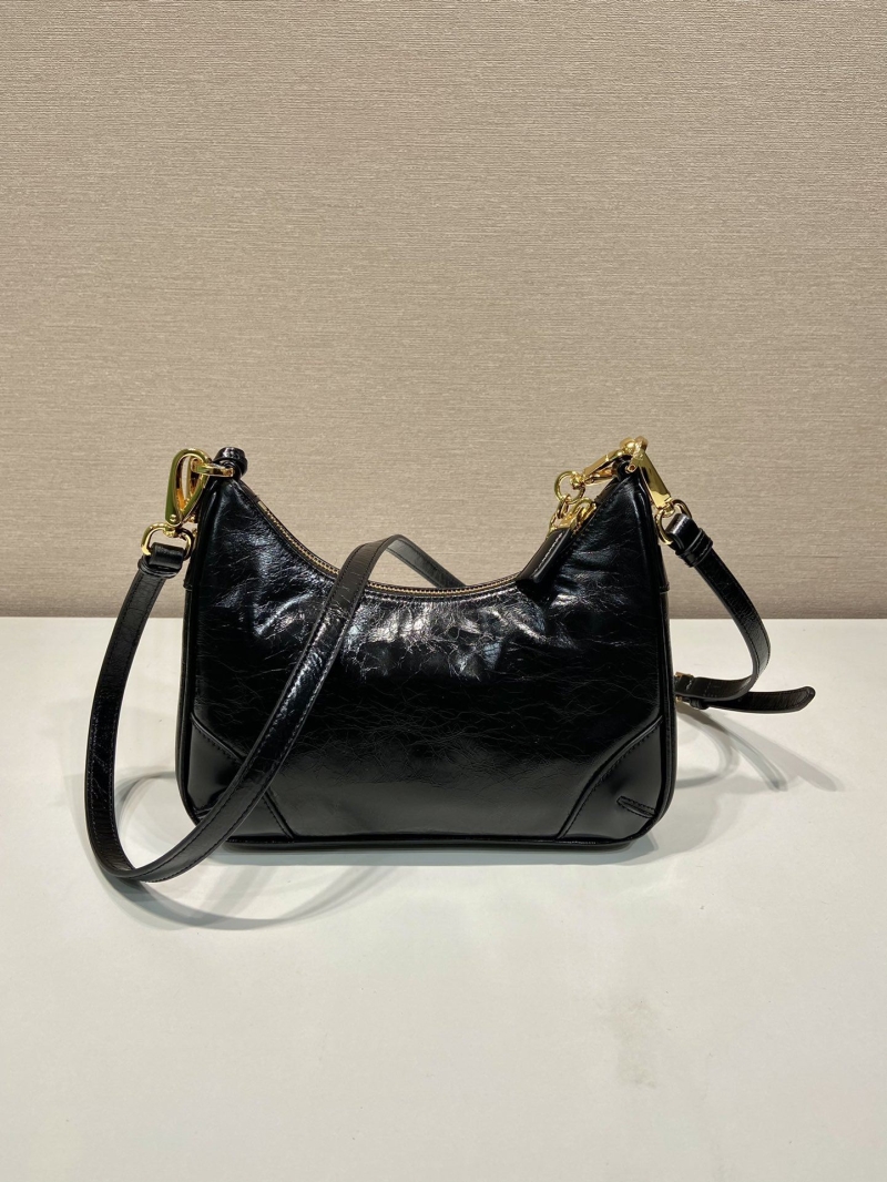 Pra*a hobo bags